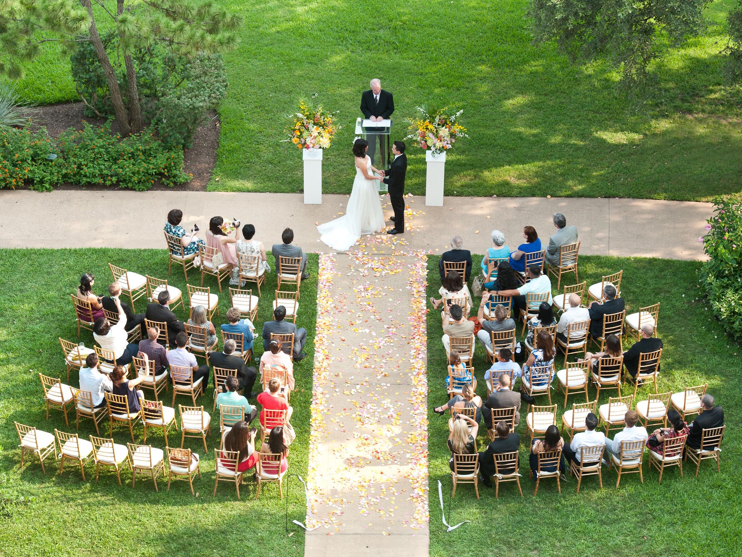 Rabbi Silverman Announces the Pros of a Small Wedding